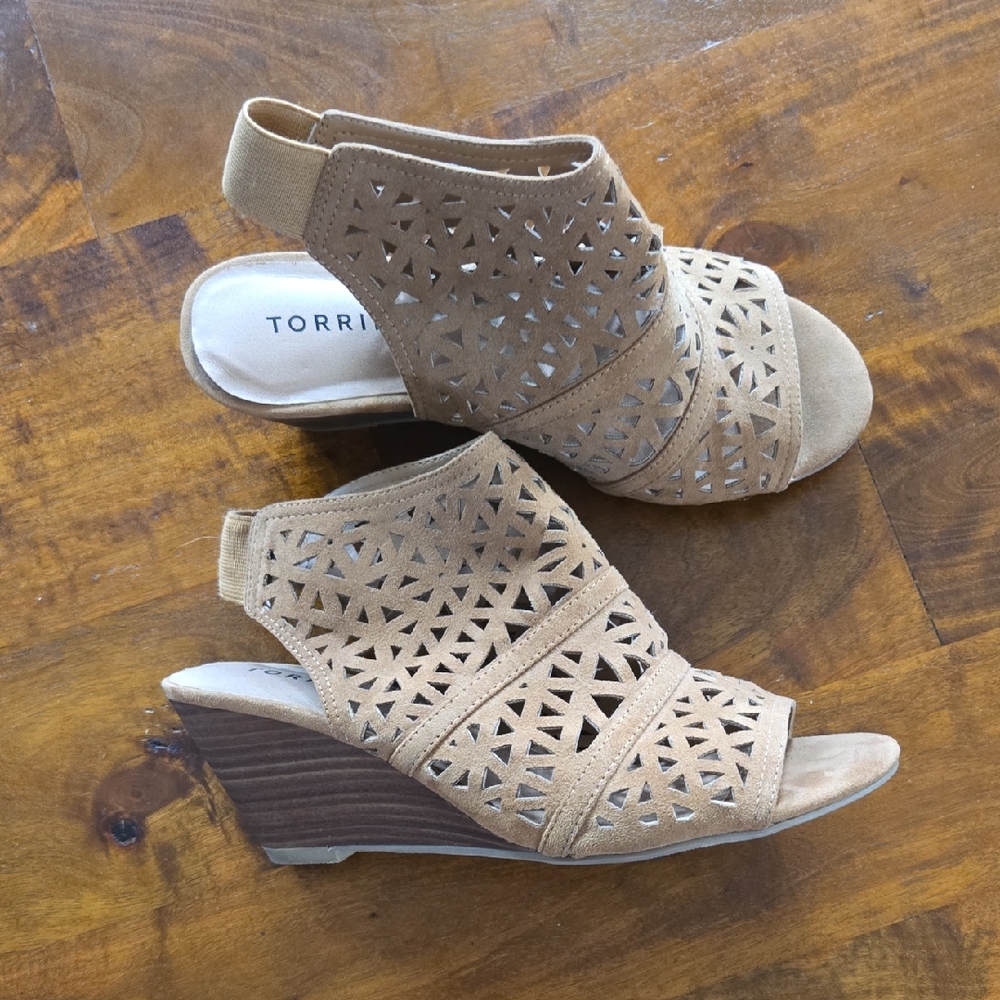 TORRID Tan Laser-Cut Wedge Sandals Size 7.5 Wide